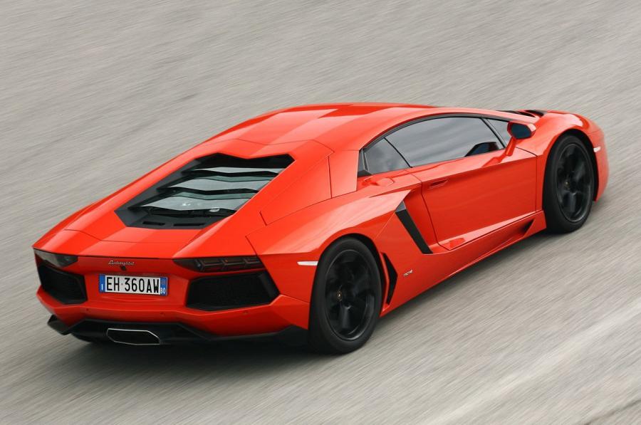  Lamborghini Aventador LP700-4 2011 года  (фото 131 из 204)